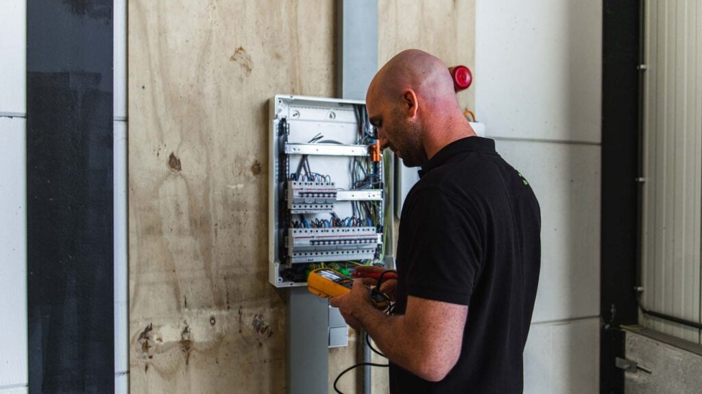 wattly elektriciteitswerken afgekeurde installaties
