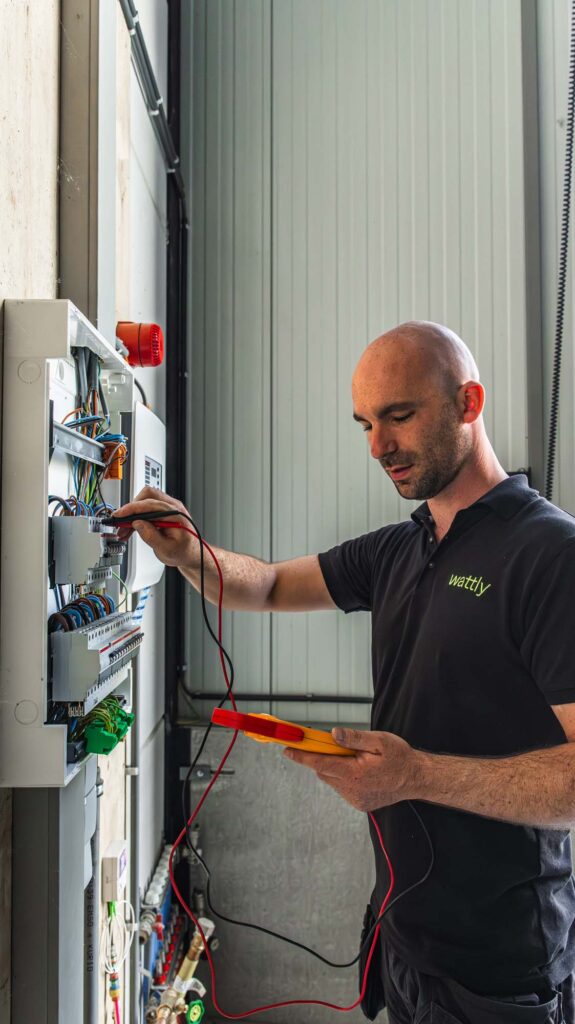 Elektricien West-Vlaanderen 4 wattly elektriciteitswerken voor particulieren en renovaties